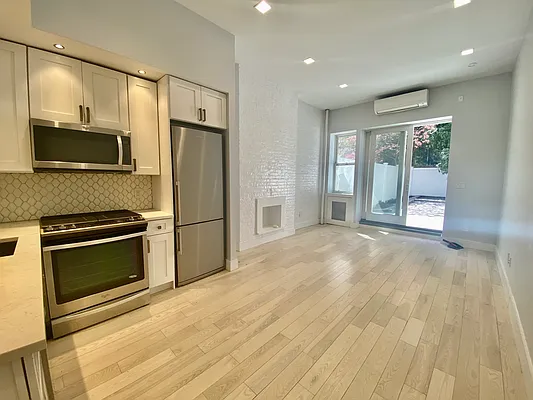 Rented by Corcoran | media 4