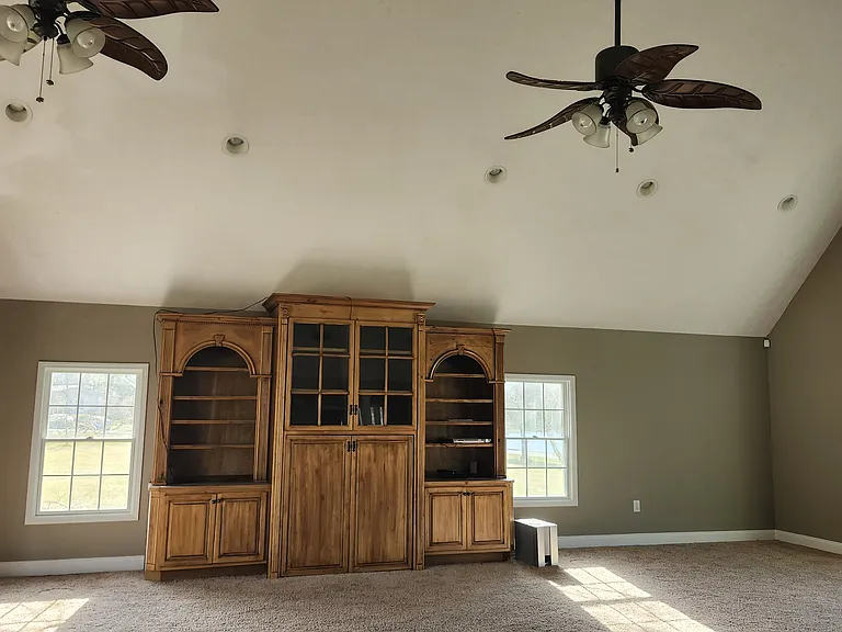 2038 Lee Rd #1 — Photo 3