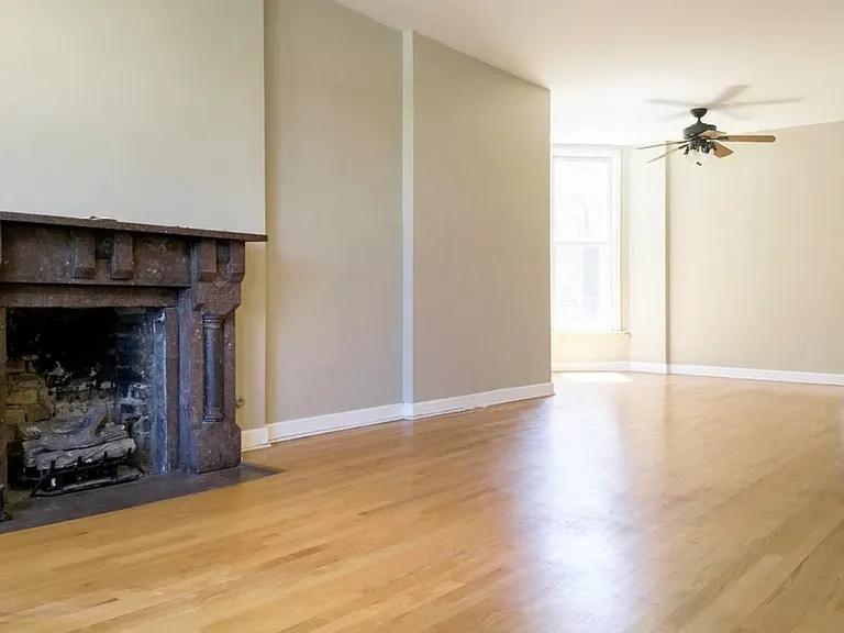 1248 N Wells St — Photo 4