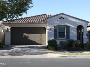 9636 E Twinkle Circle, Mesa, AZ 85212