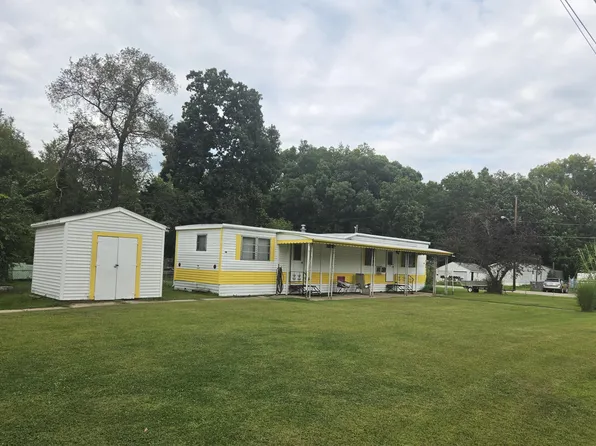4106 Garland Dr, Jackson, MI 49201