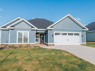 104 Sugar Creek Trl, Perry, GA 31069