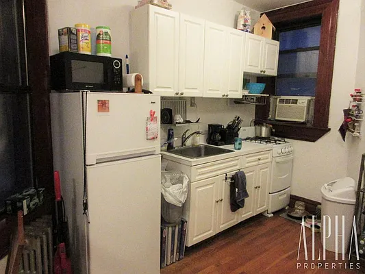 Rented by Alpha Properties NYC I LLC | media 32