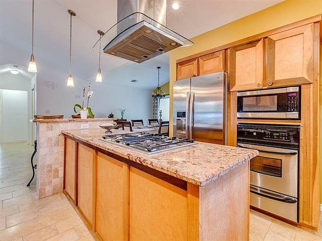 1st image of 5712 Garden Oaks Dr