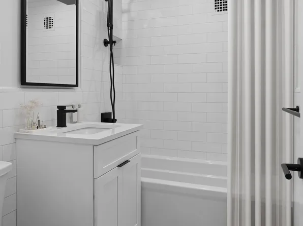 11 Riverside Drive image 8 of 13