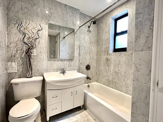 Rented by Corcoran | media 19