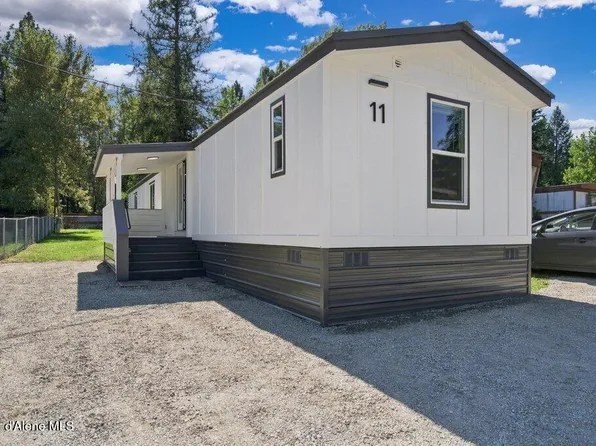11776 N Hauser Lake Rd Space 11, Hauser, ID 83854