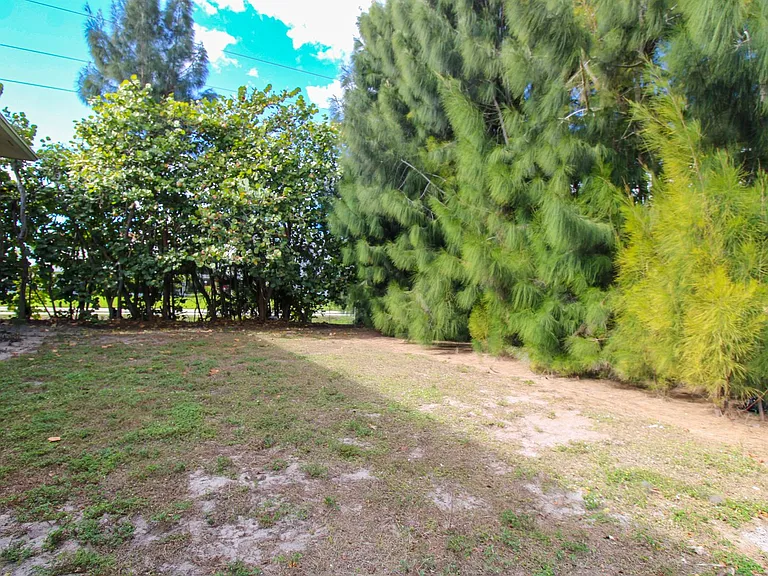 4300 Gulfstream Dr #2D — Photo 28