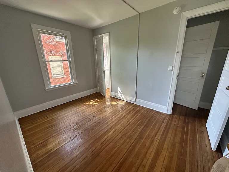 1205 Spring St #1 — Photo 10