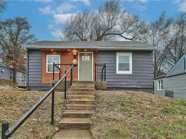 3746 Myrtle Ave, Kansas City, MO 64128