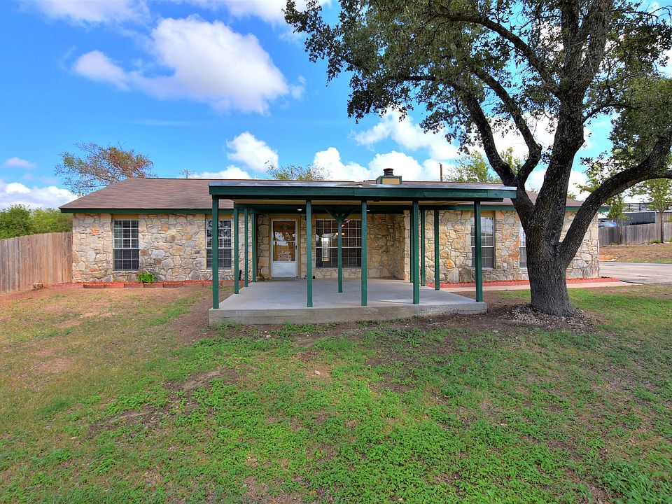1st image of 107 Matthews Cir