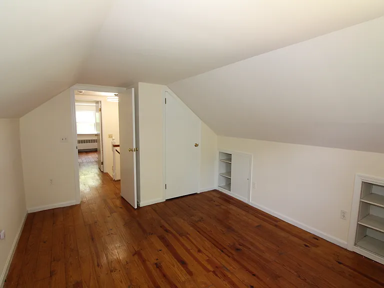 229 Pittstown Rd — Photo 14