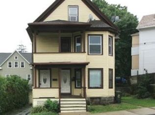 48 Moore Ave, New London, CT 06320