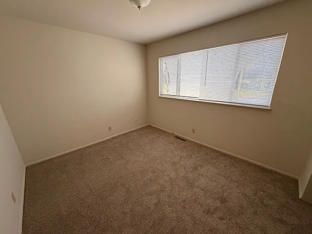 653 Maple Ave #653 — Photo 10