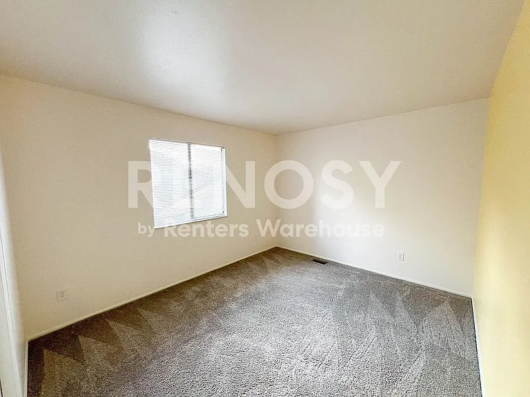 5452 Blackhawk Rd — Photo 20