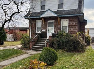 1 Woodland Ave, Little Ferry Boro, NJ 07643