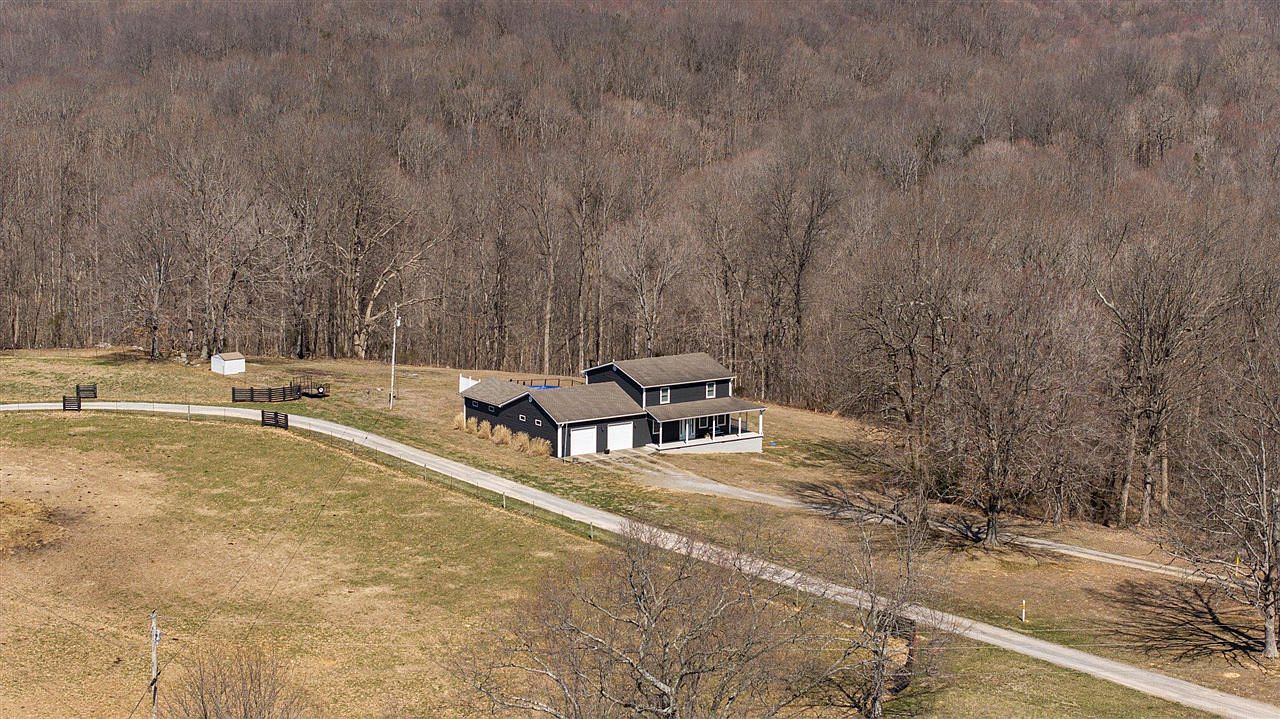 A*I様 House on the Hill Checker 42026 Cherish Ct, Aldie, VA 20105 | Zillow