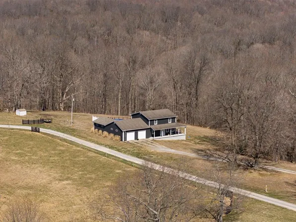 3378 Mitchell Weaver Rd, Scottsville, KY 42164