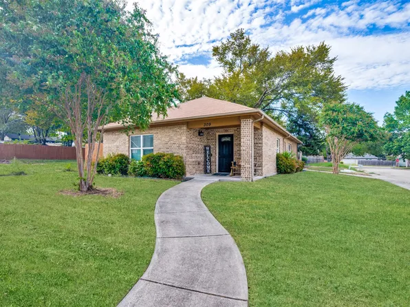 309 Emma Jane St, Rockwall, TX 75087