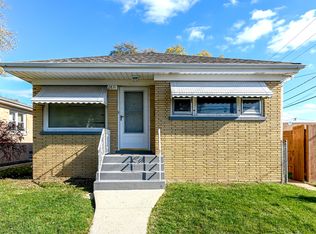 2831 Scott St, Franklin Park, IL