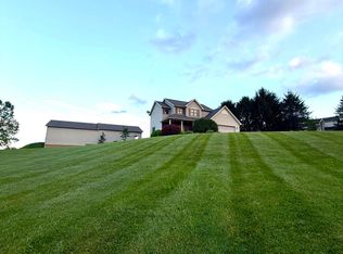 26067 Buena Vista Rd, Rockbridge, OH 43149