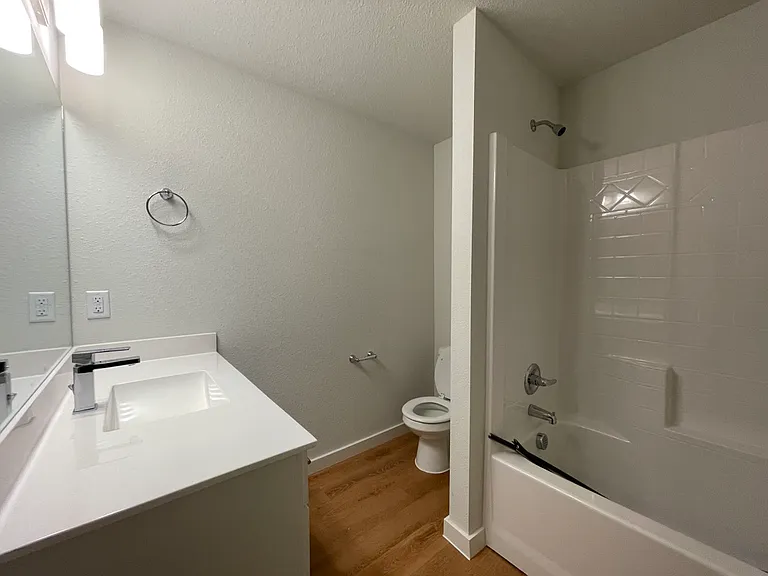 12451 S Norwood Ave E — Photo 14
