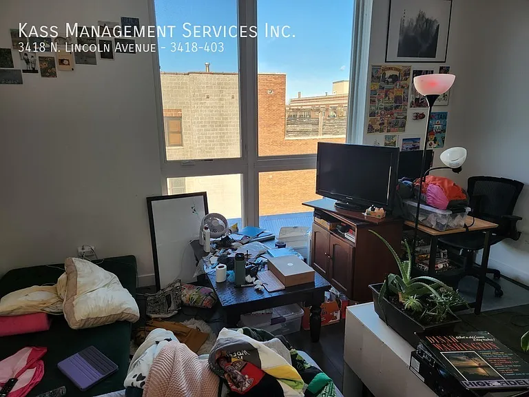 3418 N Lincoln Ave #403 — Photo 3