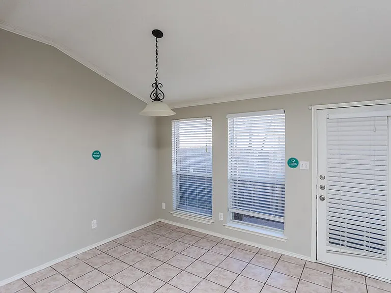 4220 Fernleaf Dr — Photo 3