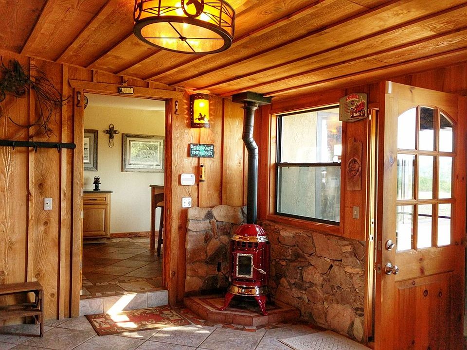 1st image of 35 McMillan Rd