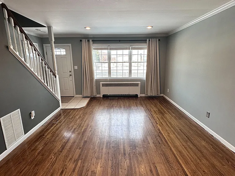 523 Orange Ave — Photo 6