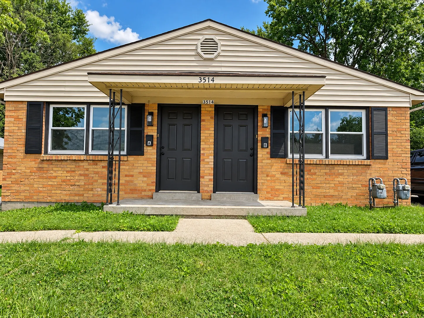 2 bed, 775 sqft, $1,345 — Photo 1