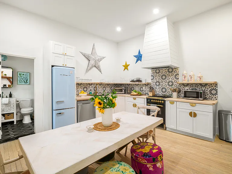 799 Charles Allen Dr NE #2 — Photo 23