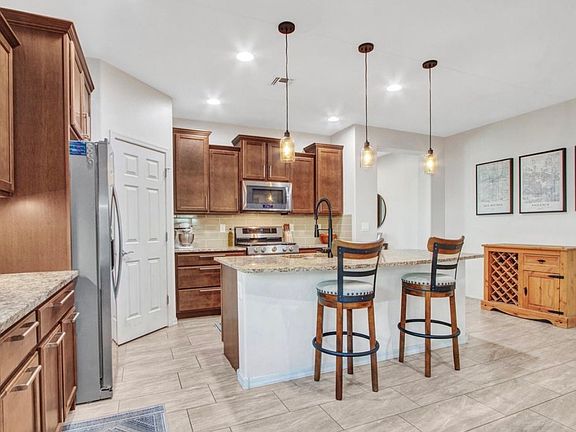 3rd image of 33044 N 26th Ln