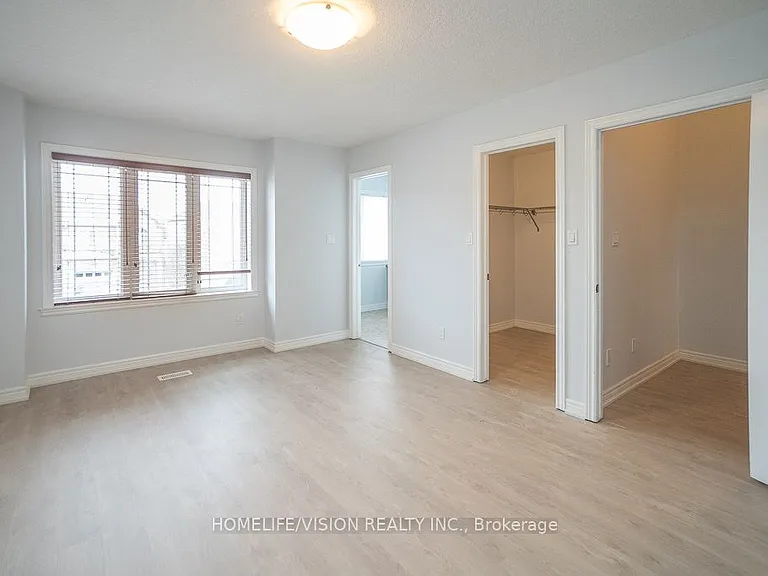 98 Highgate Dr #UPPER LEVEL — Photo 6