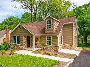 23 Edison Rd, Lake Hopatcong, NJ 07849