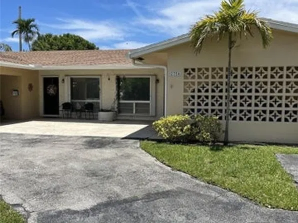 2754 NE 29th Ave, Lighthouse Point, FL 33064