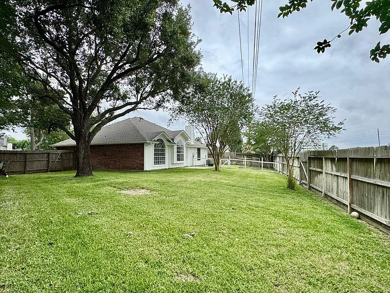 15027 Winding Black Cherry Ln — Photo 31
