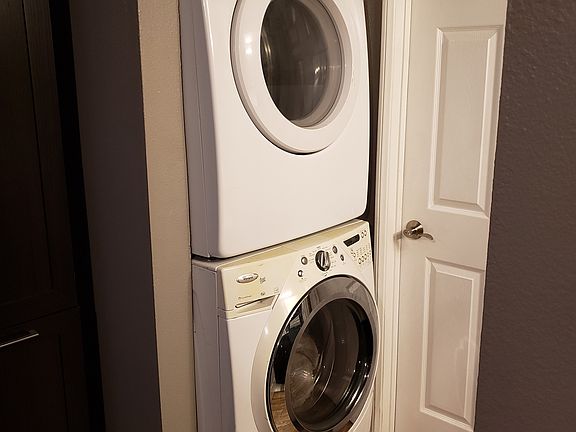 3rd image of 3040 Alta View Dr Unit D101