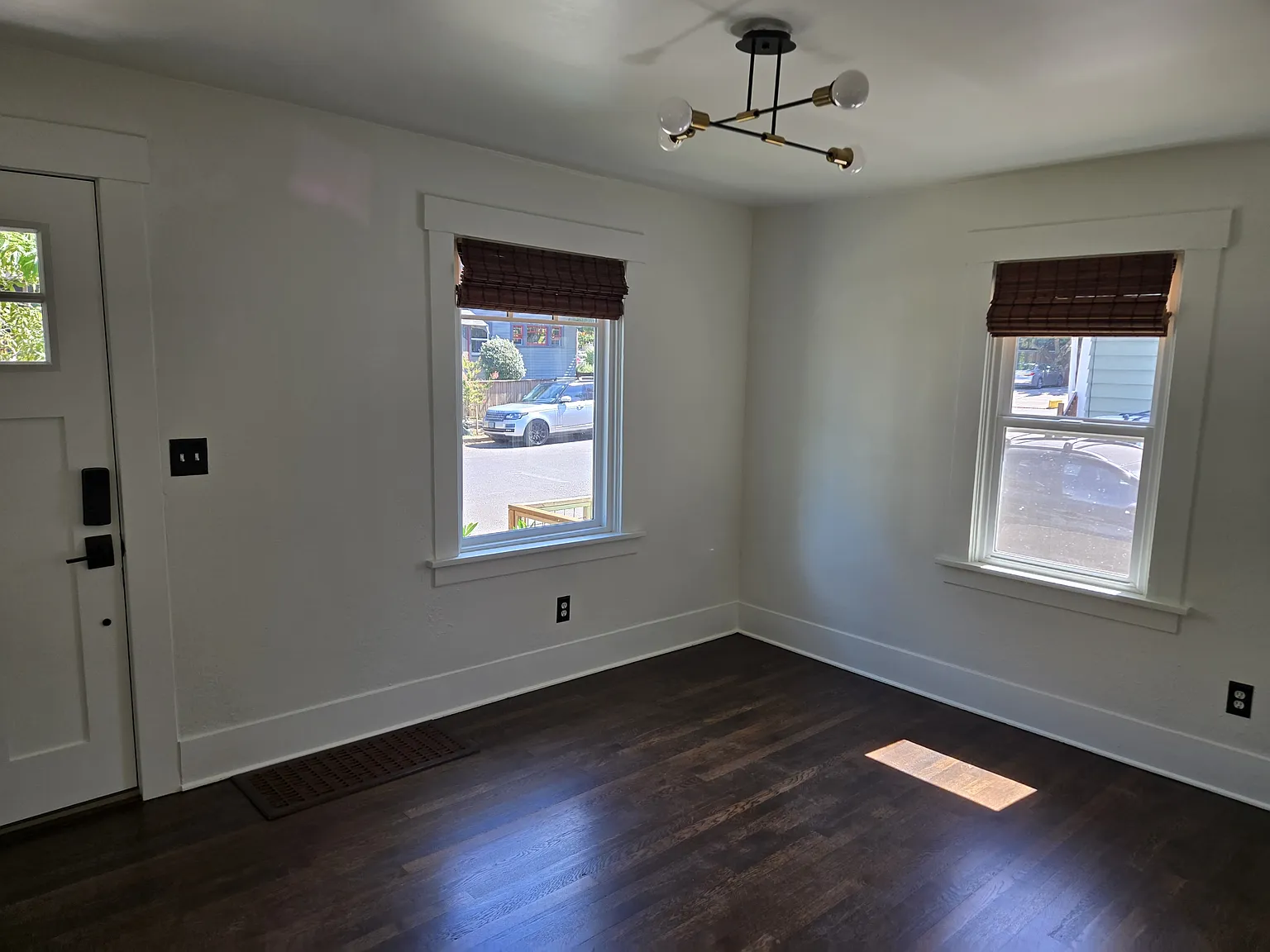 1 bed, 528 sqft, $2,100 — Photo 4