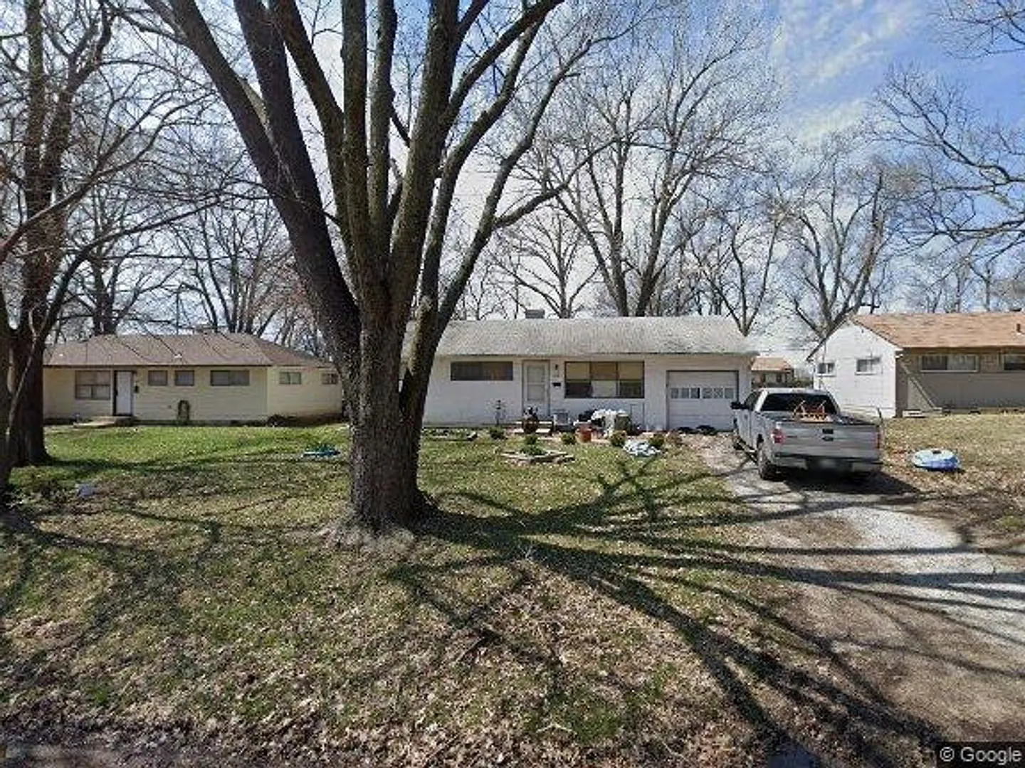 Nice 3 Bedroom Ruskin — Photo 1