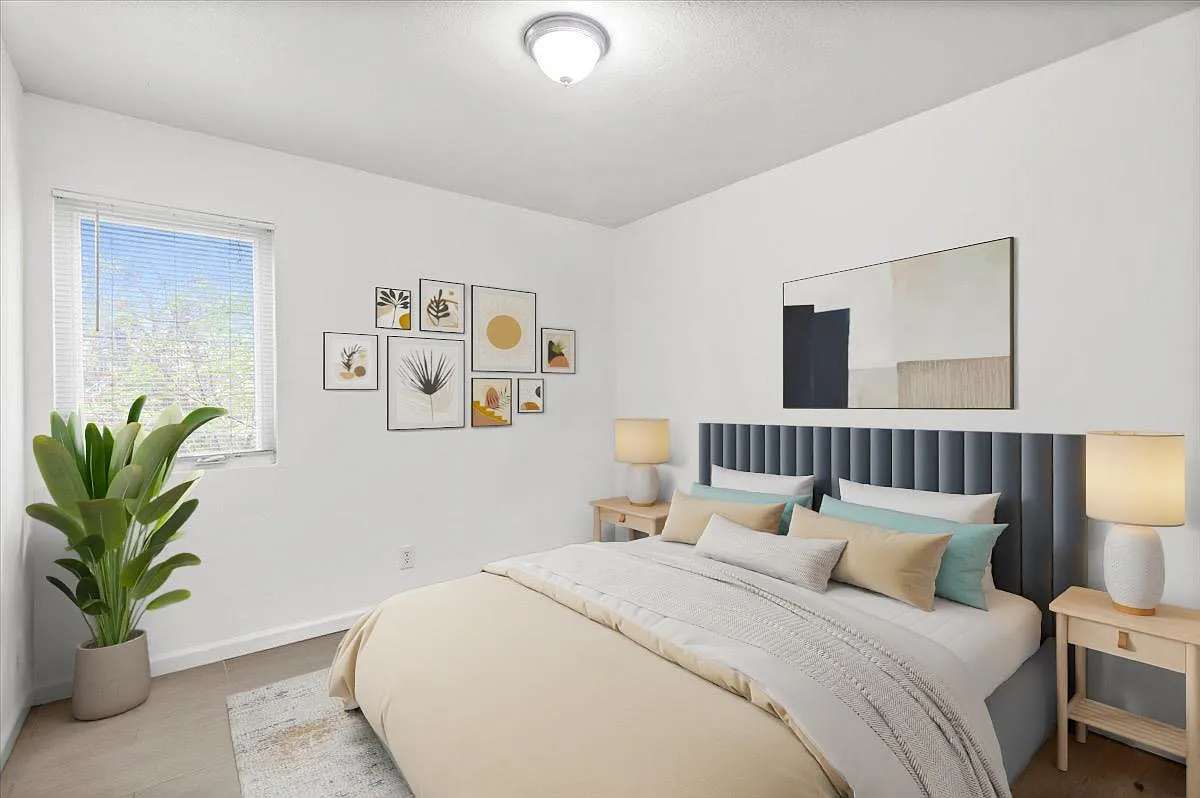 2 bed, 1.0 bath, 676 sqft, $1,250 — Photo 4
