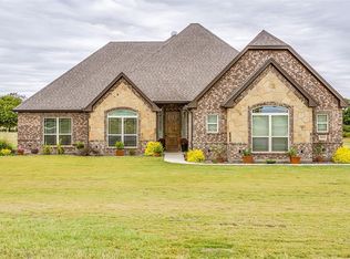2035 Jo Jones Ln, Springtown, TX 76082