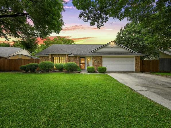 3816 Longleaf Ln, Fort Worth, TX 76137