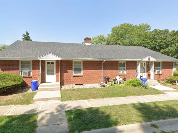 2202 Hancock St, 2202 Hancock St #3H, Rockford, IL 61103