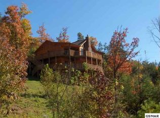 1916 Buds Ridge Way, Pigeon Forge, TN 37862