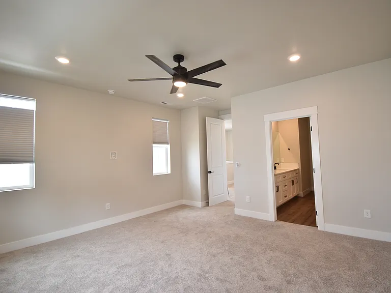 205 S Ripplerock Ln — Photo 18