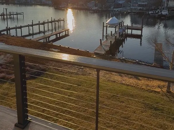 4936 Lerch Dr, Shady Side, MD 20764