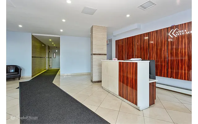 Sold by Douglas Elliman | media 15