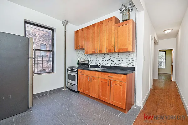 Rented by Keller Williams NYC | media 23