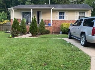9601 Dubarry Ave, Lanham, MD